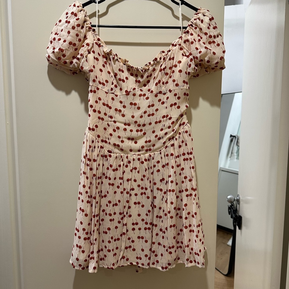 Reformation Davonne Dress Natural - Size 2